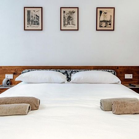 Suite Lo Storico - The House Of Travelers Como Luaran gambar