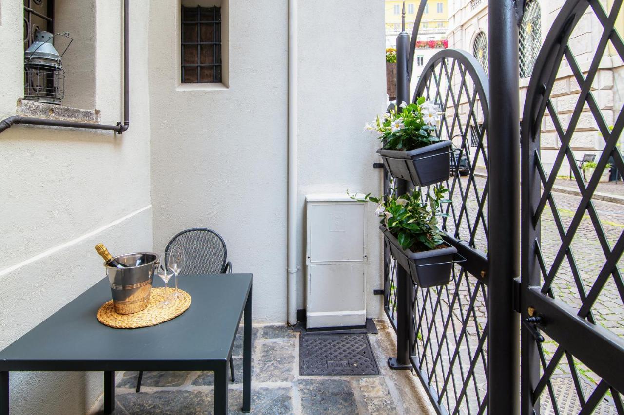 Suite Lo Storico - The House Of Travelers Como Luaran gambar