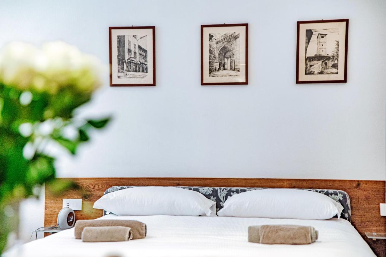 Suite Lo Storico - The House Of Travelers Como Luaran gambar
